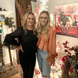 Meet your Posher, Nikki